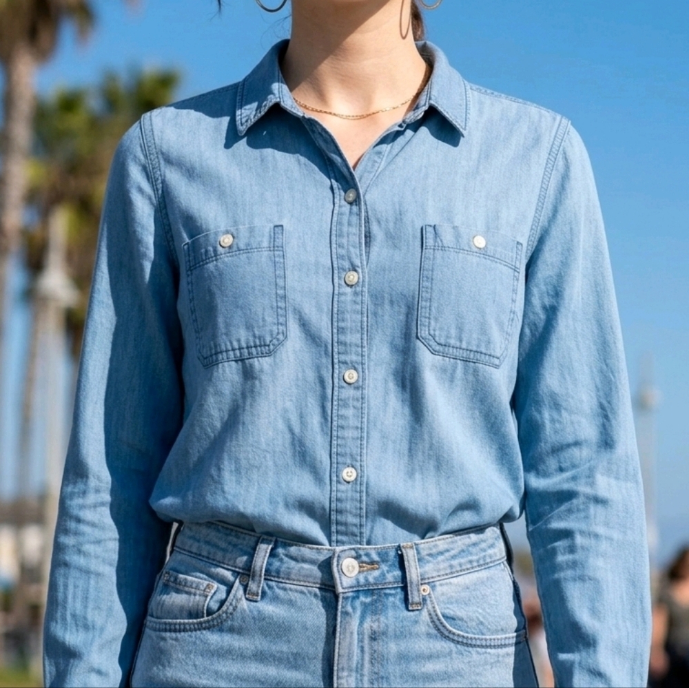 Old NAVY Blue Denim Blouse - Picture 3 of 3